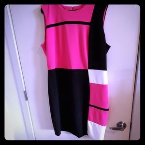 Color Blocked Tommy Hilfiger Sheath Dress